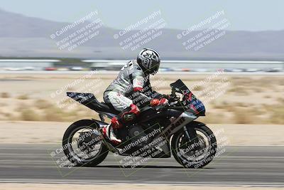 media/May-25-2025-TrackXperience (Sun) [[393a69de75]]/Level 1/Session 5 (Speed Pans)/